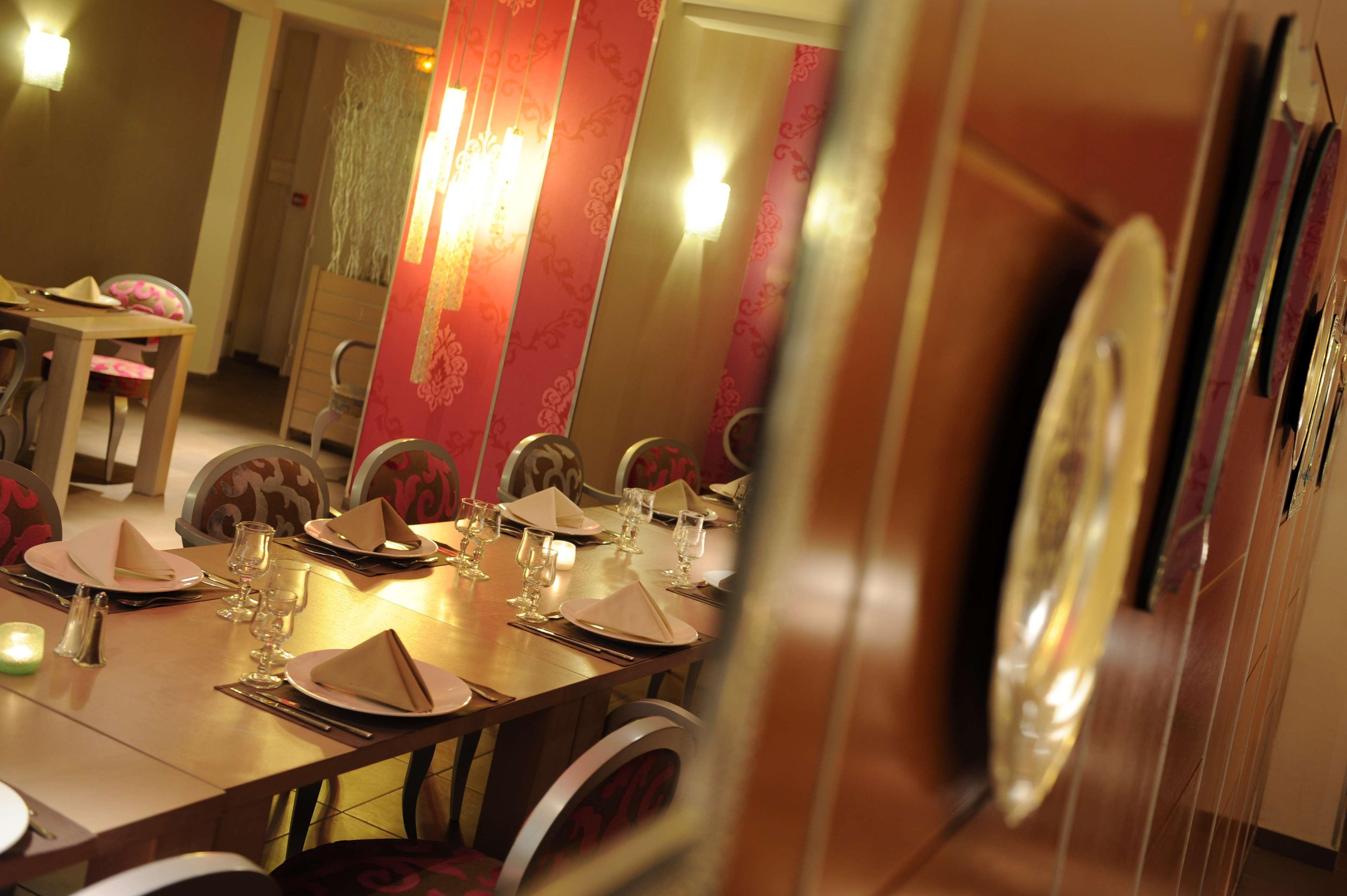 Hotel Atrium Arles Centre Restaurant foto
