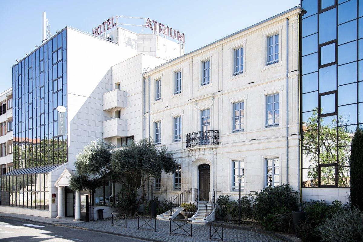 Hotel Atrium Arles Centre Buitenkant foto