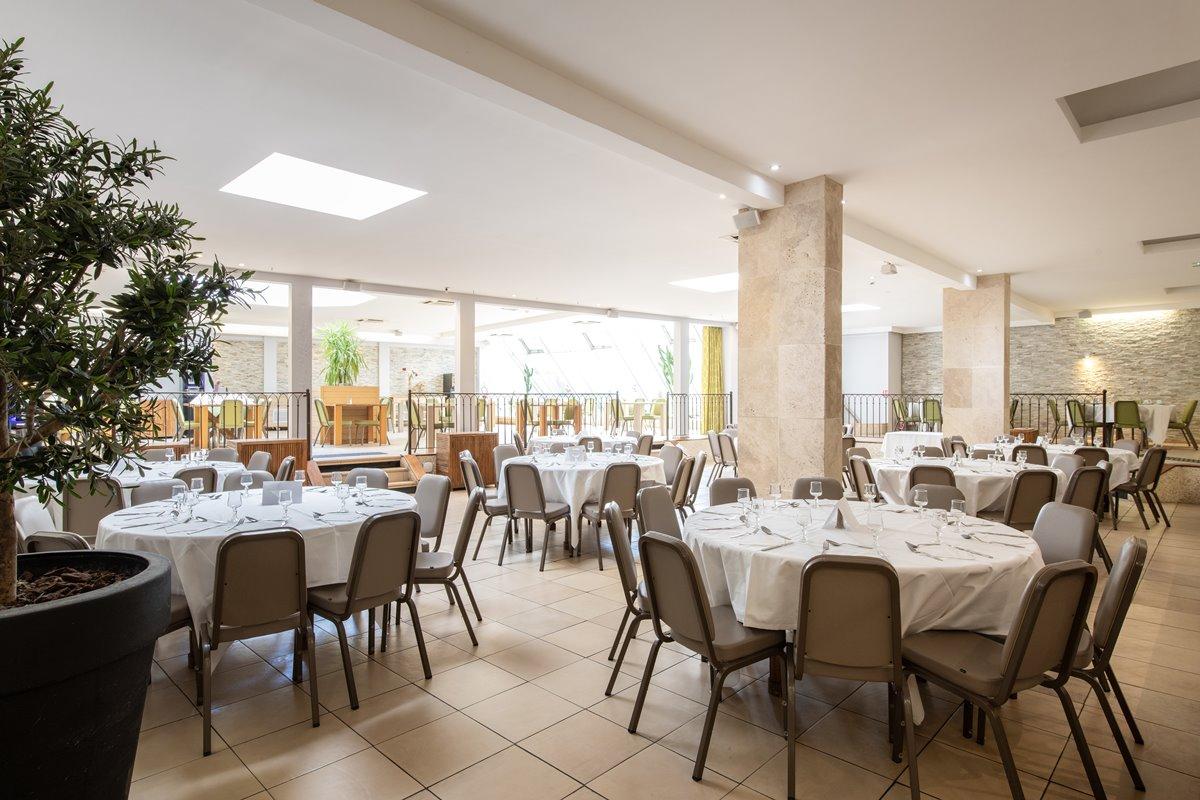 Hotel Atrium Arles Centre Buitenkant foto